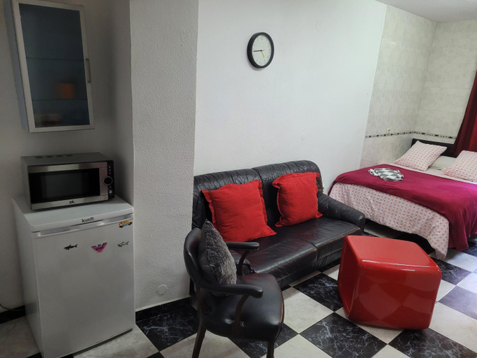 Others 4, Lunarota Home, Madrid