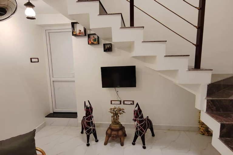 Day One's Original Service Apartment, Madurai