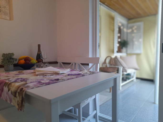 Others 5, Rab-centar, Lopar/Supetarska Draga