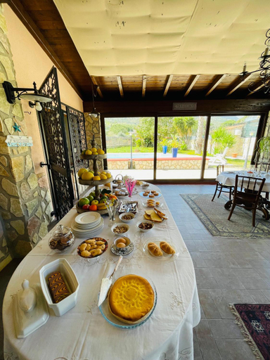 Food & Drinks 3, Villa Inserra Deluxe, Palermo