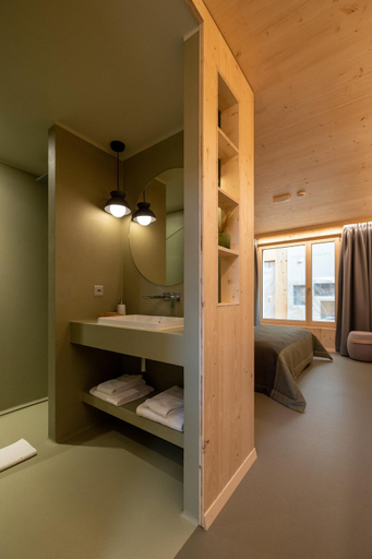 Bedroom 2, MAD Mount Hotel & Spa, Conthey