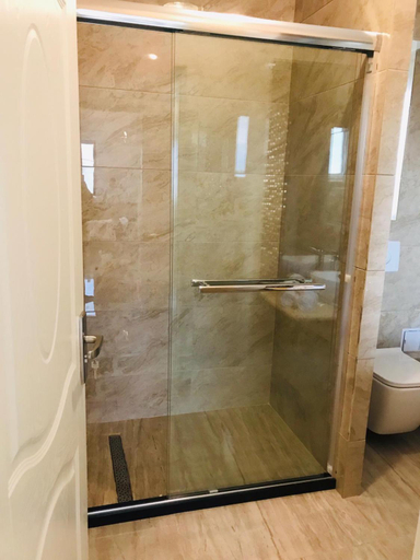 Bathroom 4, Breeze Villa Mamaia Nord, Navodari