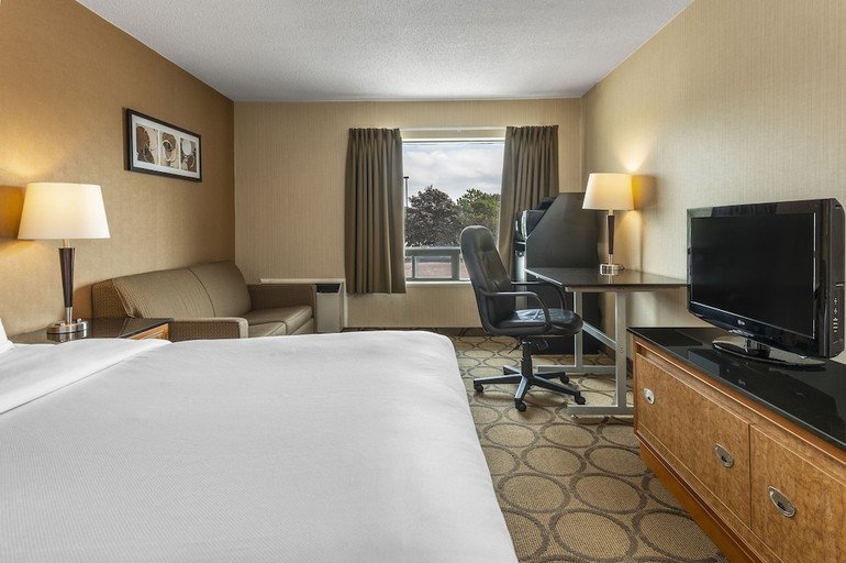 Bedroom 2, Comfort Inn Kenora, Kenora