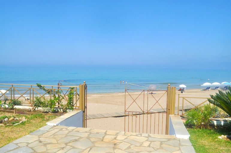 Others 4, Beachfront 4-bed luxury suite - Agios Gordios, Corfu, Greece, Ionian Islands