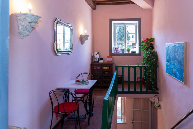 Others 3, La Stanza in Villa, Lucca