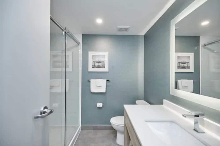 Bathroom 5, Vittoria Hotel & Suites, Niagara