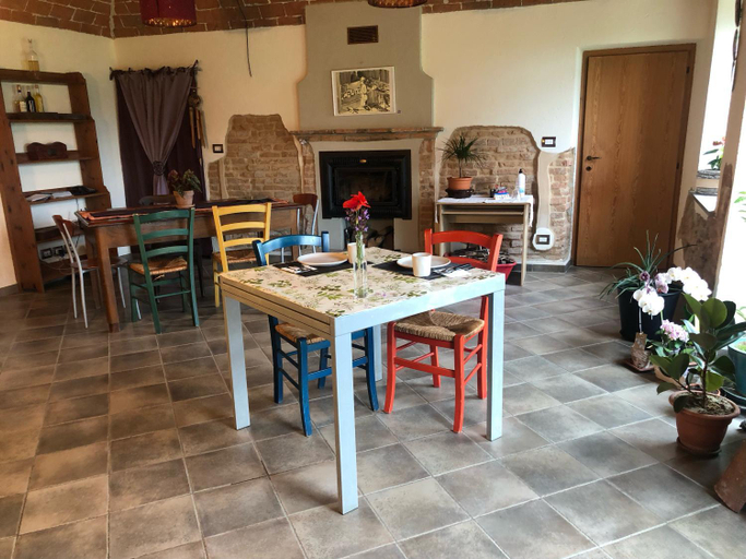 Food & Drinks 2, Nutrilamente country house, Asti