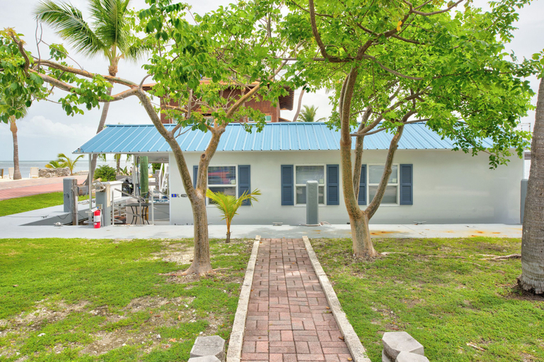 Exterior & Views 2, Aqua Lodges at 47th Street Gulfside, Monroe