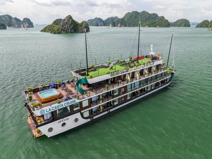 Others 2, La Casta Cruise, Hạ Long