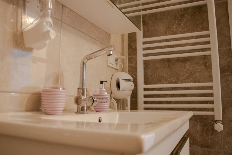 Bathroom 4, ELEGANT BLUE SUITES, Yomra