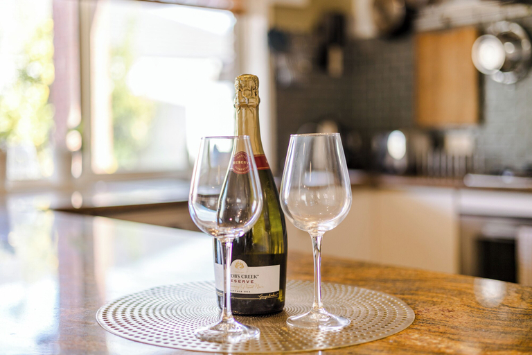 Food & Drinks 5, StayAU Family Home in Caroline Springs, Melton - East