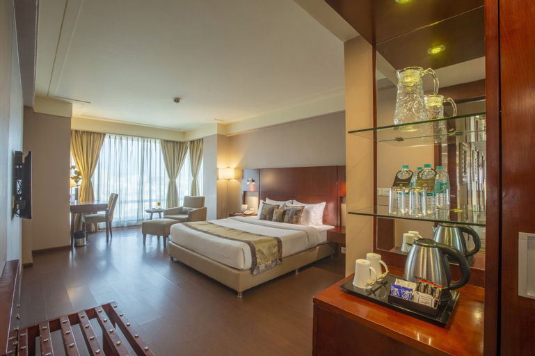 Bedroom 12