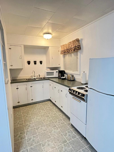 Dining Room 12