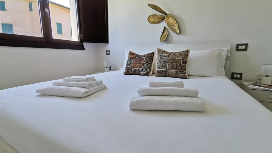 Others 4, Welcomely - La Terrazza sul Faro, Ogliastra