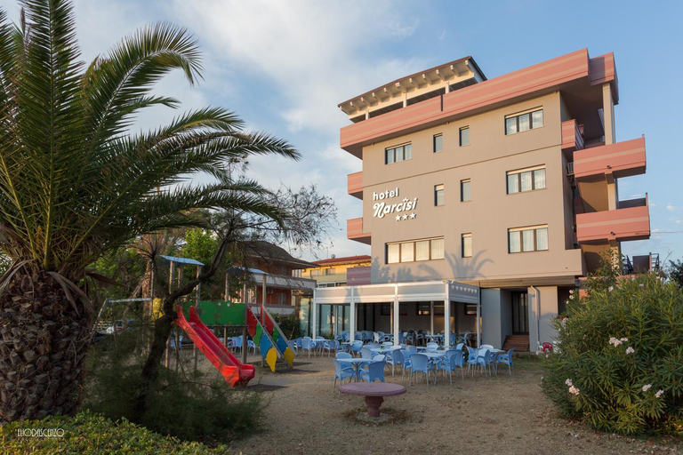 Others 2, HOTEL NARCISi, Teramo