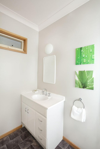 Bathroom 4, Bruny Island Escapes, Kingborough