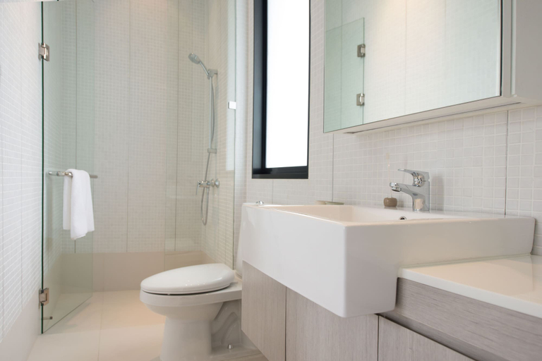 Bathroom 4, Lonsdale House Boutique Apartments, Cumbria