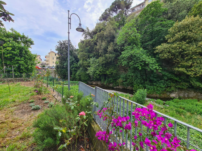Exterior & Views 4, Nanin's Home, Genova