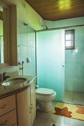 Bathroom, Pousada Rota das Cachoeiras Urupema, Urupema