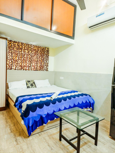 Bedroom 2, Shraddha luxury room, North Goa