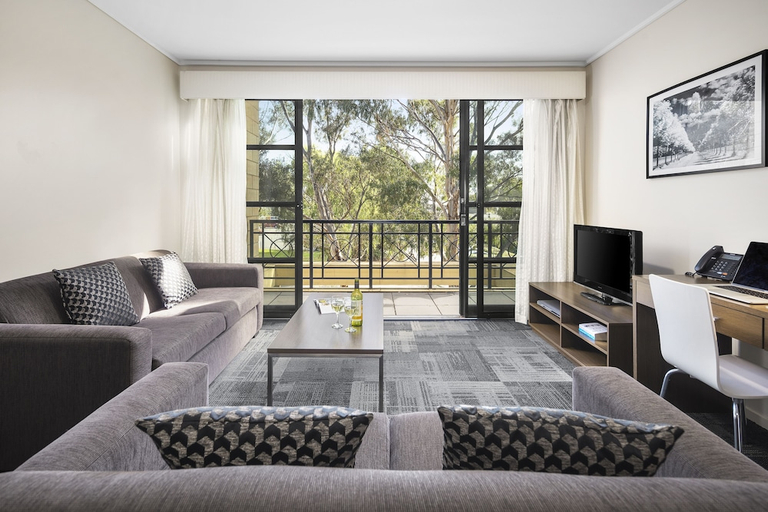 Others 4, Quest Narre Warren, Casey - Berwick