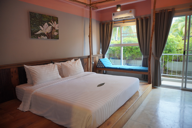 Bedroom 12