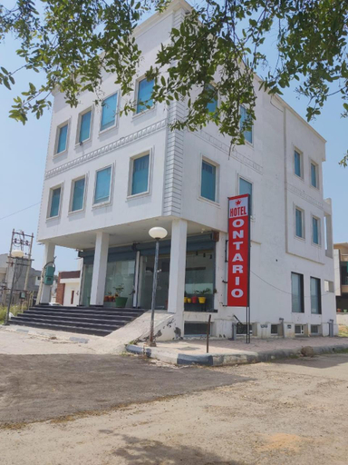 Others 5, Hotel Ontario, Patiala