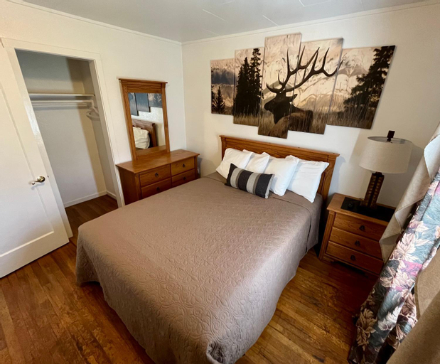 Bedroom 13