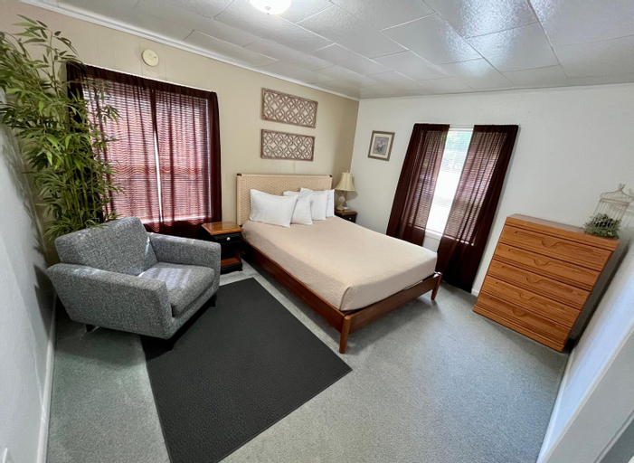 Bedroom 16
