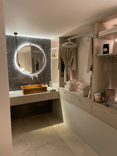 Bathroom 4, Spilia Retreat, South Aegean