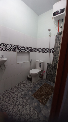 DK Homestay - Tap to explore photos
