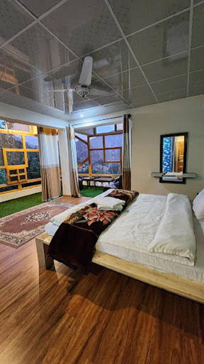 Others 2, Himaliyan Tiger Hotel, Northern Areas