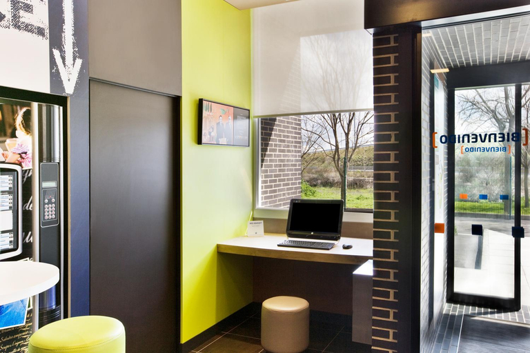 Public Area 3, ibis budget Madrid Getafe, Madrid