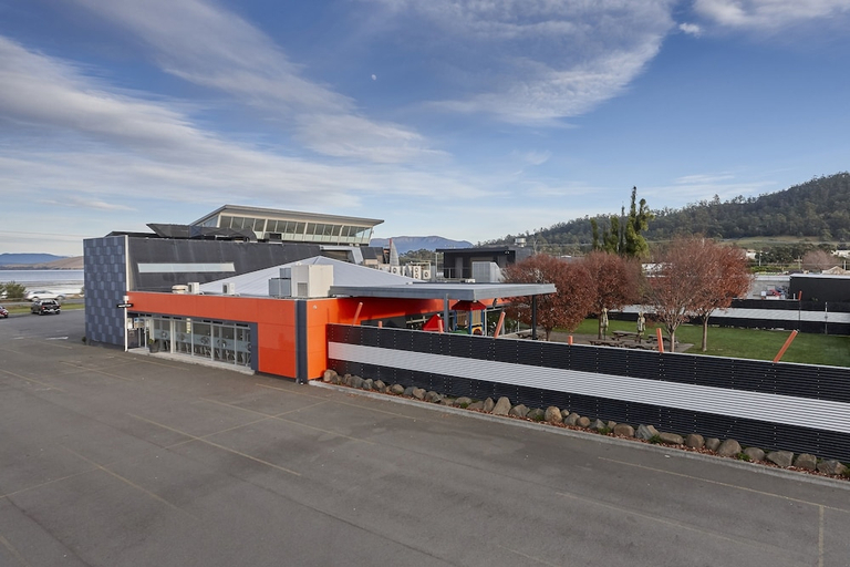 Exterior & Views 1, Foreshore Hotel, Clarence