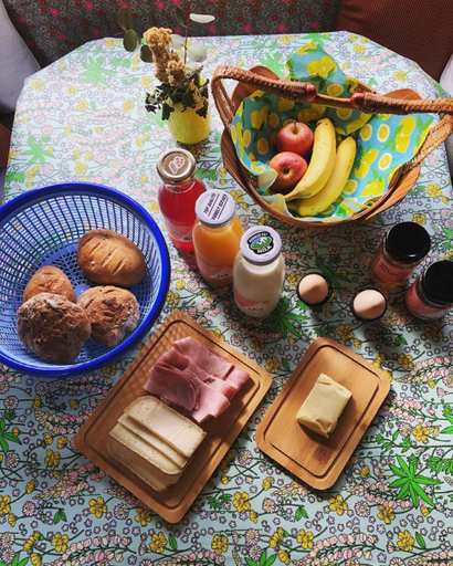 Food & Drinks 5, Gite Aurinko : caravane avec bain nordique, Ariège