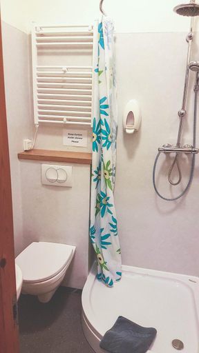 Bathroom 3, Guesthouse Skalafell-NEW, Sveitarfélagið Hornafjörður