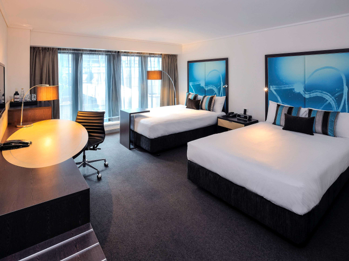 Others 3, Novotel Melbourne on Collins, Melbourne