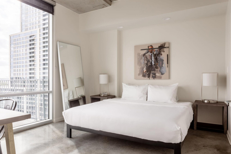 Room 4, Austin Stunning 1BD 1BA 2nd Street District Apartment, Travis