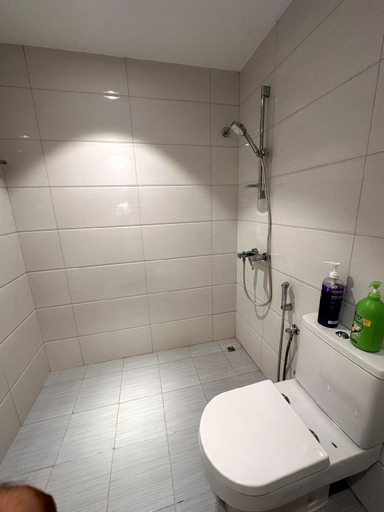 Bathroom 2, Luxury Flat Near Muscat Mall, Seeb