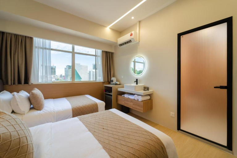 Stanton Gaya Hotel Room Type - Superior Twin
