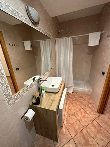 Others 3, Residence Villa il sogno, Roma