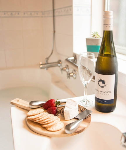 Food & Drinks, Adina Place Motel Apartments, Launceston - Pt B