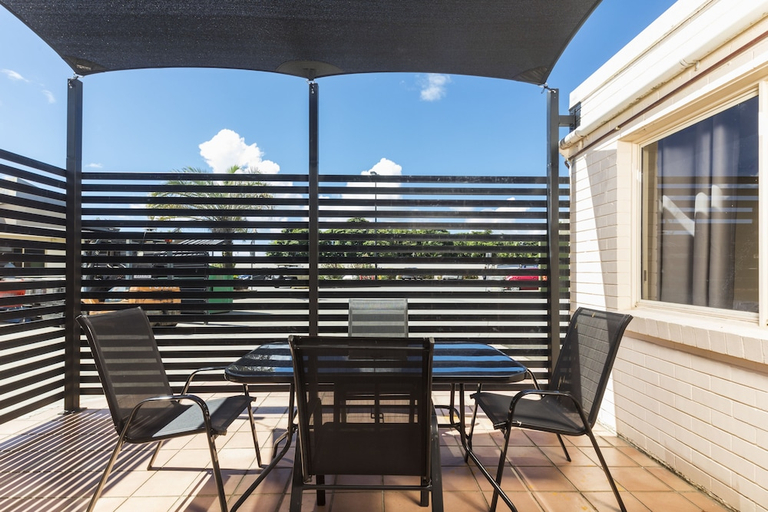 Others 5, BALACLAVA HOTEL, Cairns