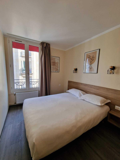 Bedroom 3, Hotel D'Anjou, Hauts-de-Seine