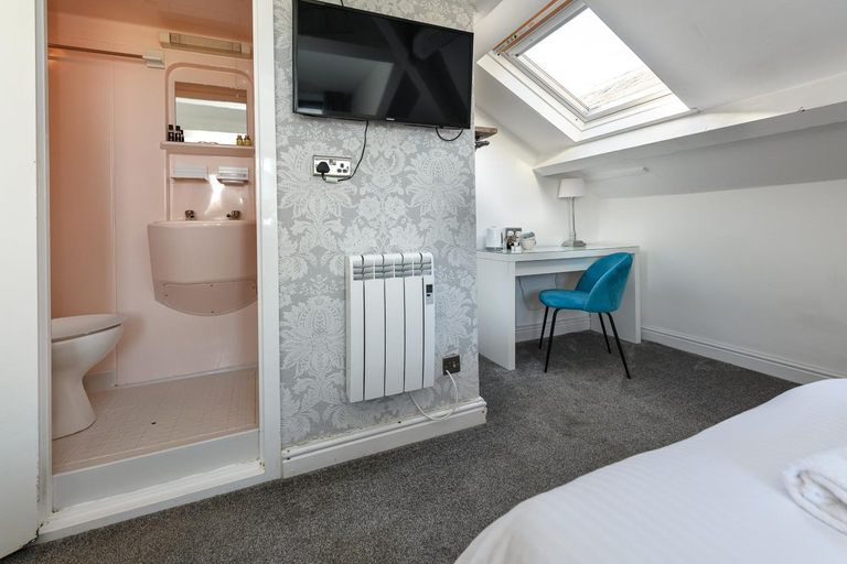 Others 5, Woodlands Hall Hotel, Gwynedd