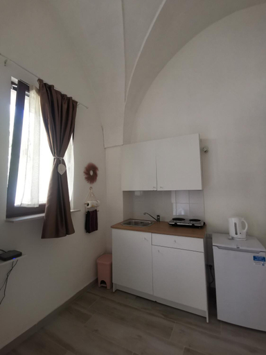 Others 3, LeVolte, Brindisi