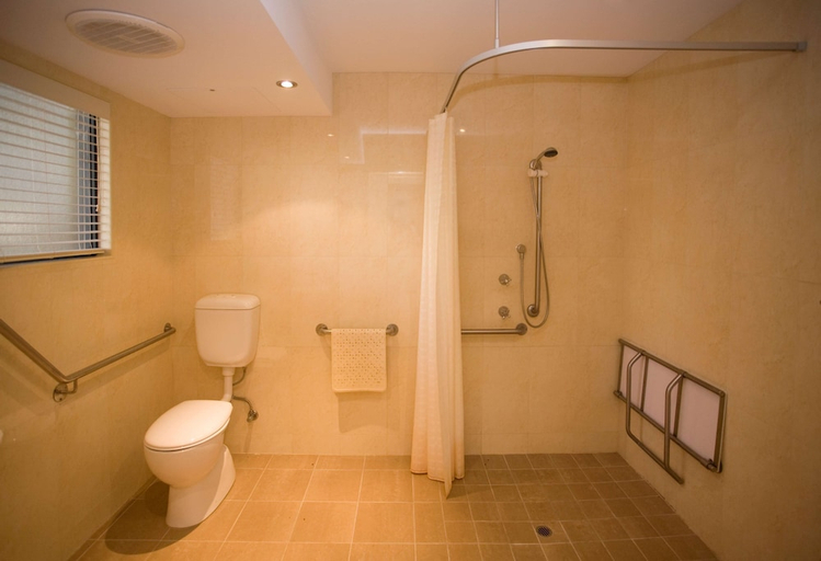 Bathroom 4, Rydges Kalgoorlie, Kalgoorlie-Boulder