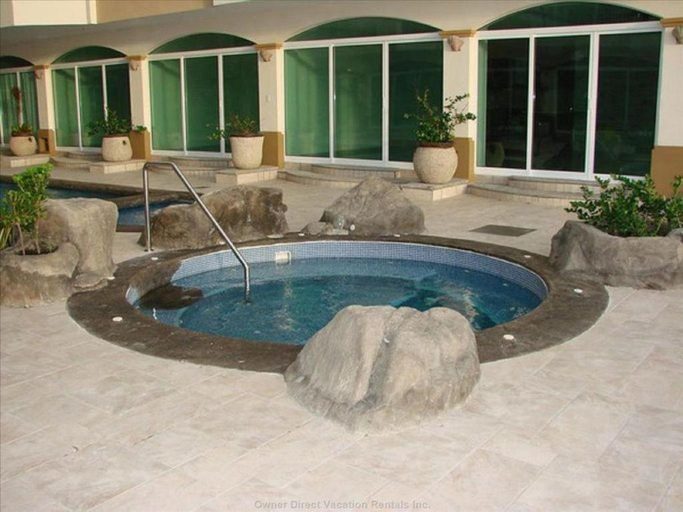 Sport & Beauty 2, Ocean Front- Marina View- Tiara Sands Resort, Sleeps 4, Mazatlán