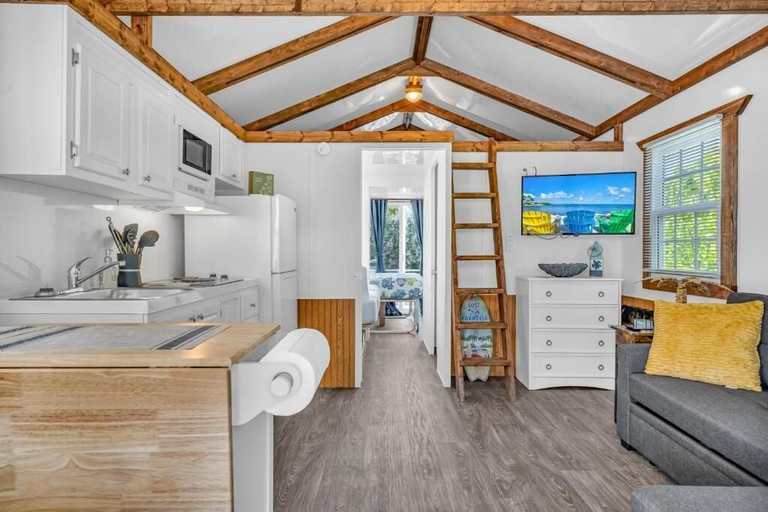 Others 4, Aqua Lodges at 47th Street Gulfside, Monroe