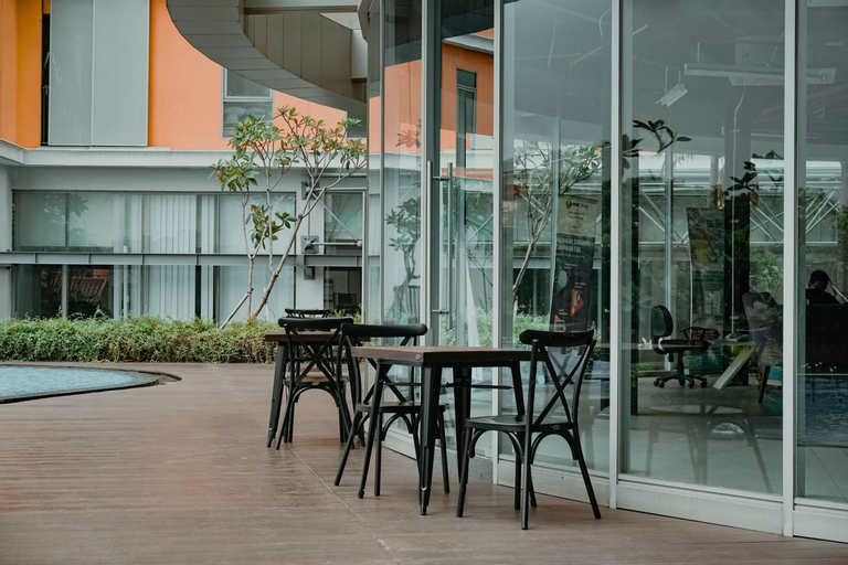 Food & Drinks, Good Place and Homey 1BR Apartment at Pejaten Park Residence By Travelio, South Jakarta